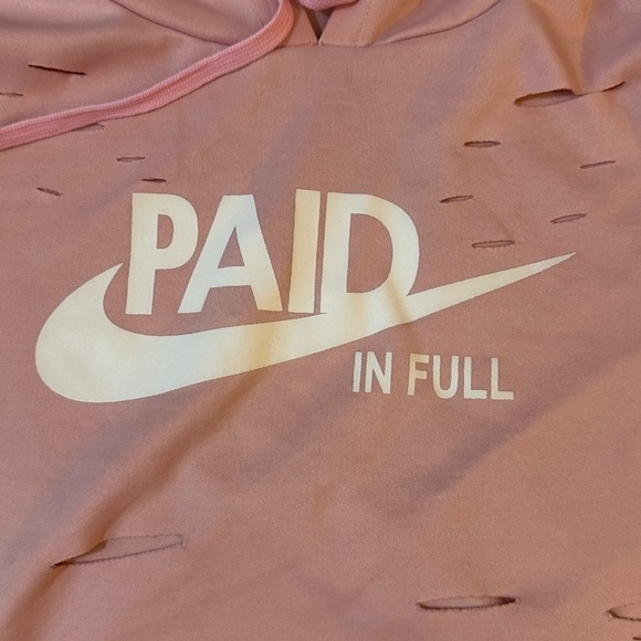 Pink Cropped Hoodie with Logo
#1195 - Picture 5 of 7